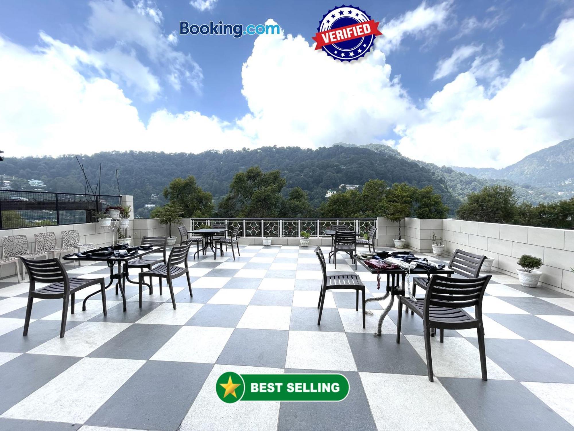 Hotel Prince ! Nainital Mall Road-Prime-Location In-Front-Of-Naini-Lake Hygiene-And-Spacious-Room Εξωτερικό φωτογραφία